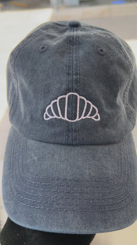 Rudi's Croissant Cap_Video 360